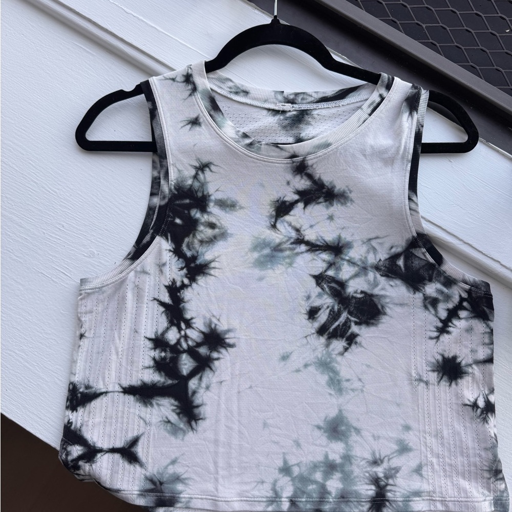 lululemon | tie-die mesh tank | size medium